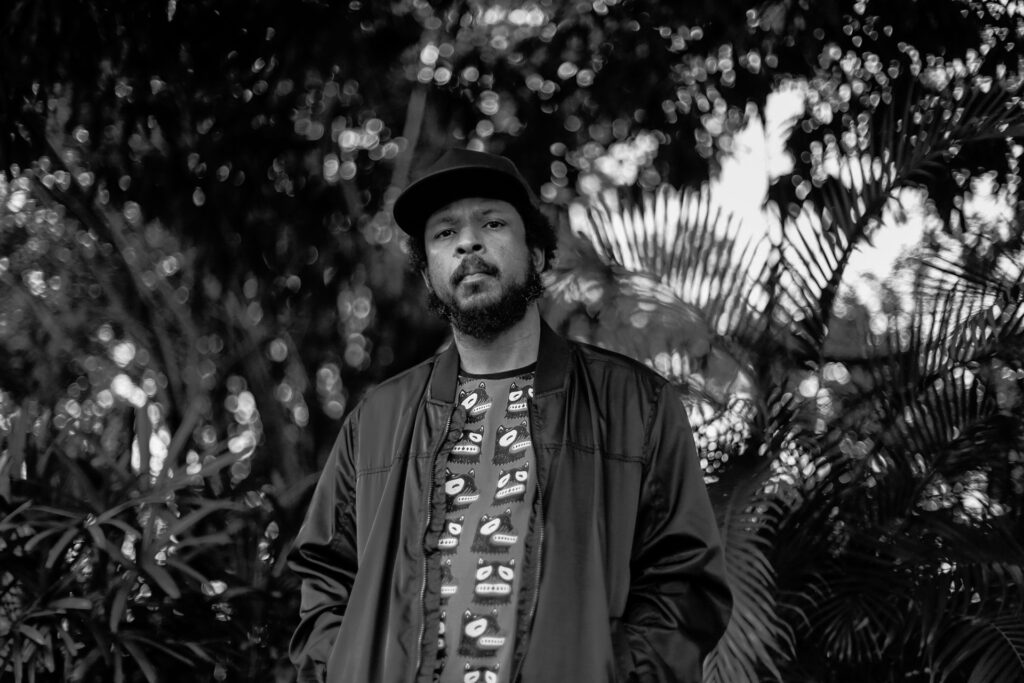 Dr. Drumah, produtor do álbum Onde Nascem As Flores